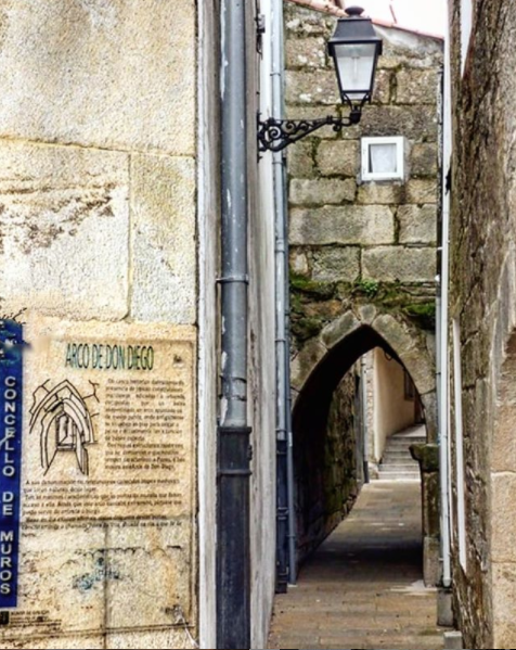 Arco de Don Diego de Muros